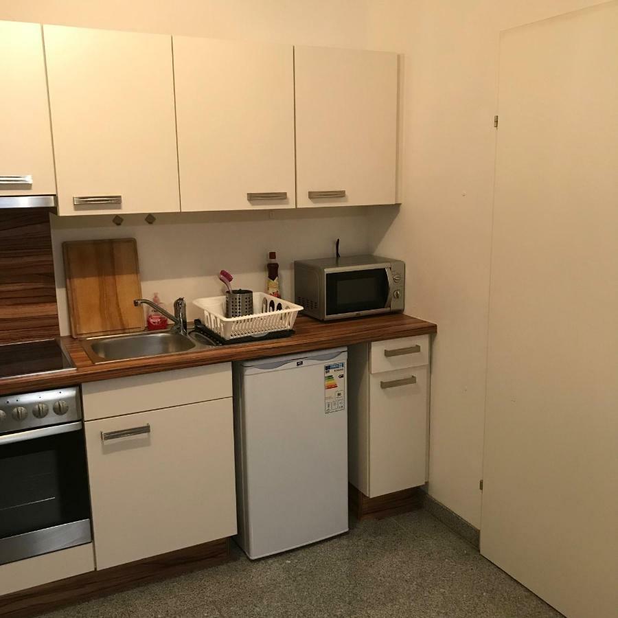 Lg Lovely Apartment Штоккерау Экстерьер фото