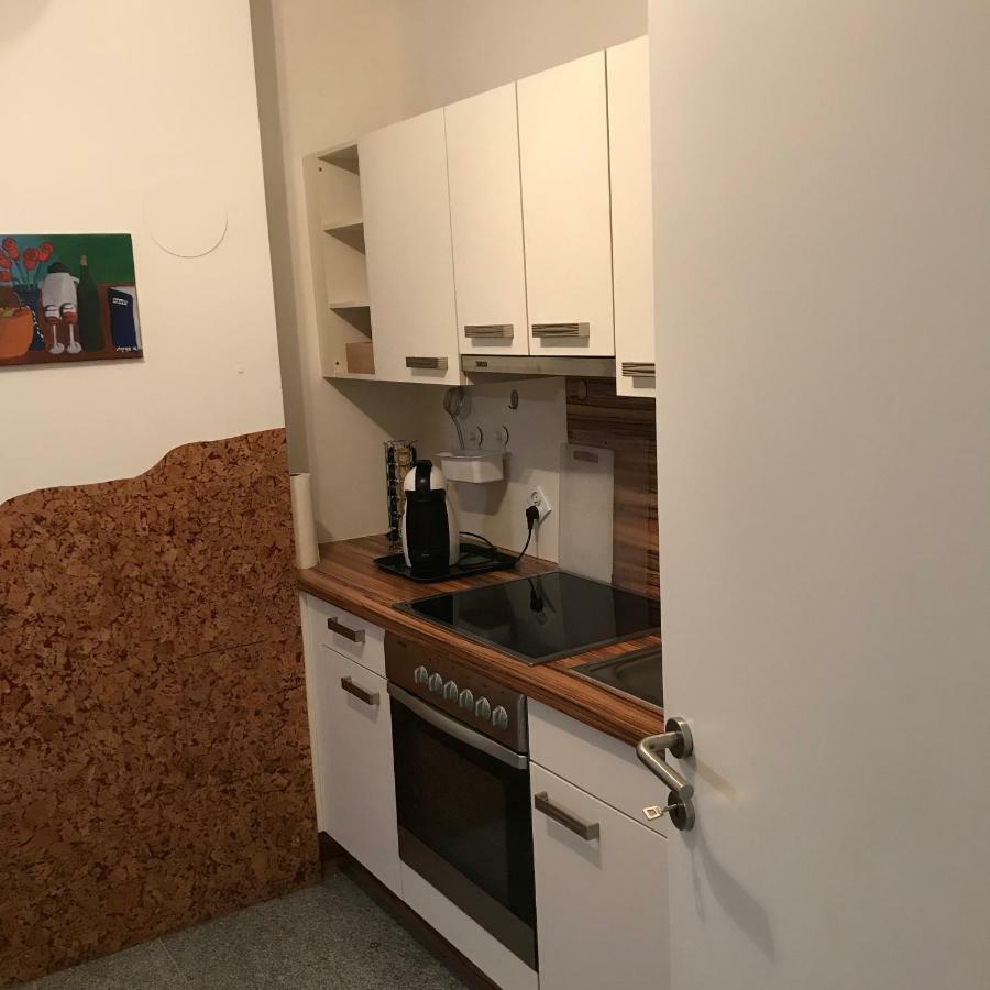 Lg Lovely Apartment Штоккерау Экстерьер фото